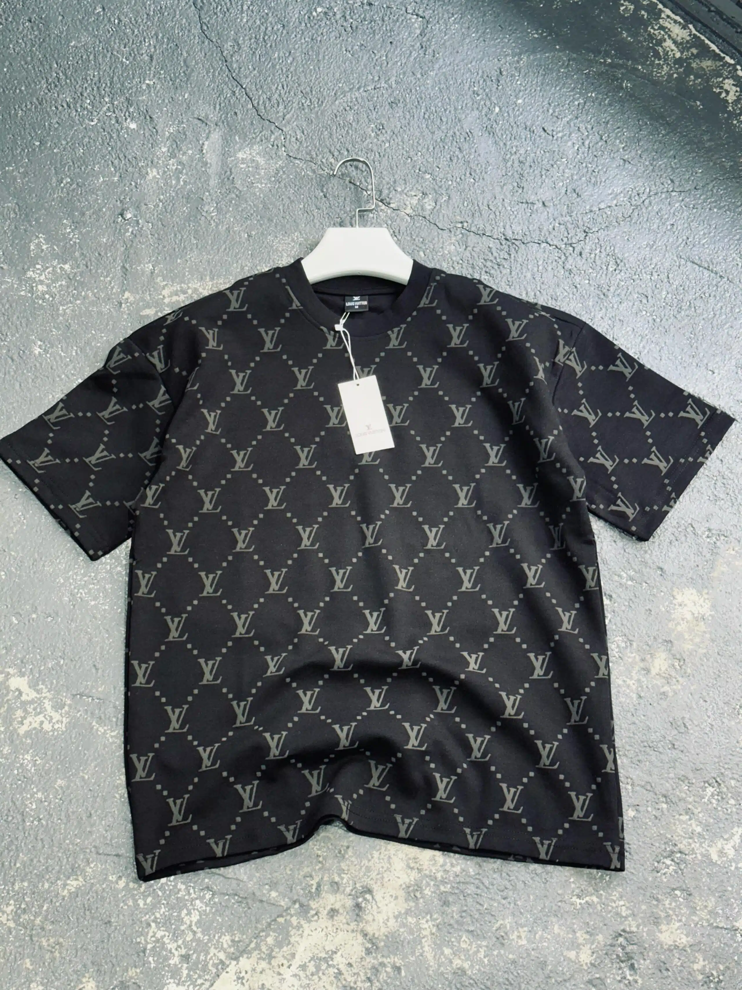 5a2fa8e9-2a2c-4951-942e-34c3b91e6564 T-SHIRT - Görsel 1