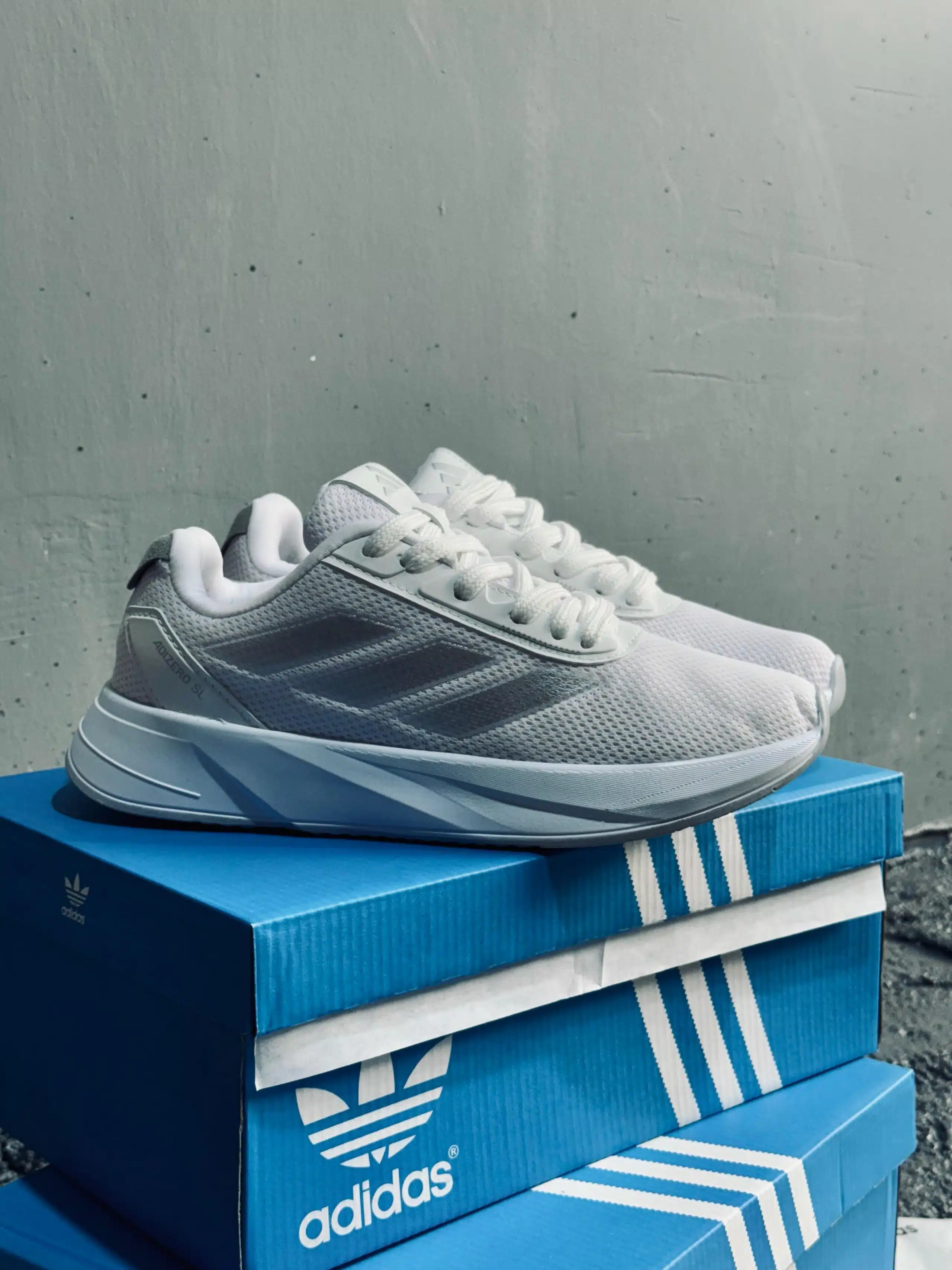 WhatsApp Görsel 2025-04-28 saat 20.56.13_84ee9de5 Adidas Erkek Spor Ayakkabı - Görsel 1