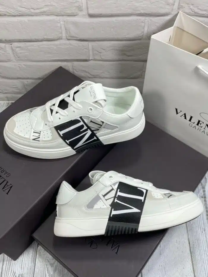 Valentino Garavani Ayakkabı - Görsel 1