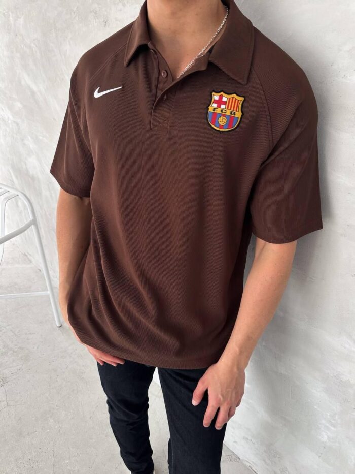 YAKALI T-SHIRT - Görsel 1