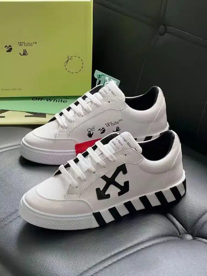 Off White Ayakkabı - Görsel 1