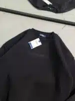 LFN Küçük Enjeksiyon Baskılı Üç İplik Sweatshirt – Siyah - Görsel 3