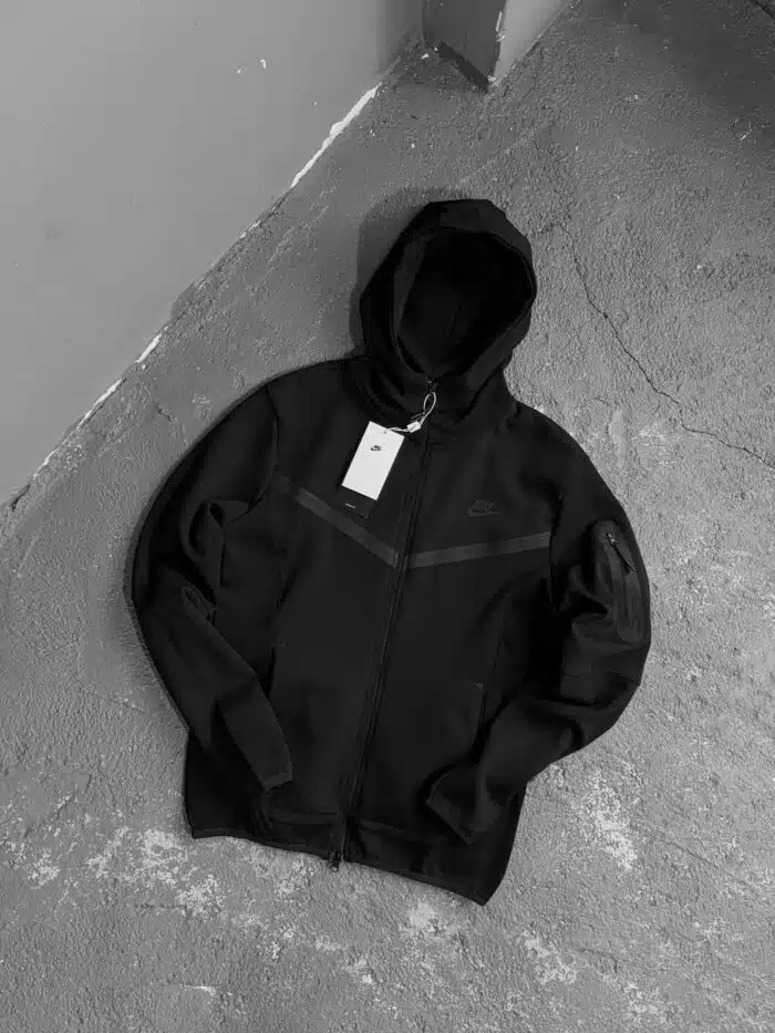 Tech Fleece 5.Th Hoodie - Siyah - Görsel 2