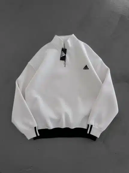 AD Nakışlı Üç İplik Yarım Fermuarlı Sweatshirt – Beyaz