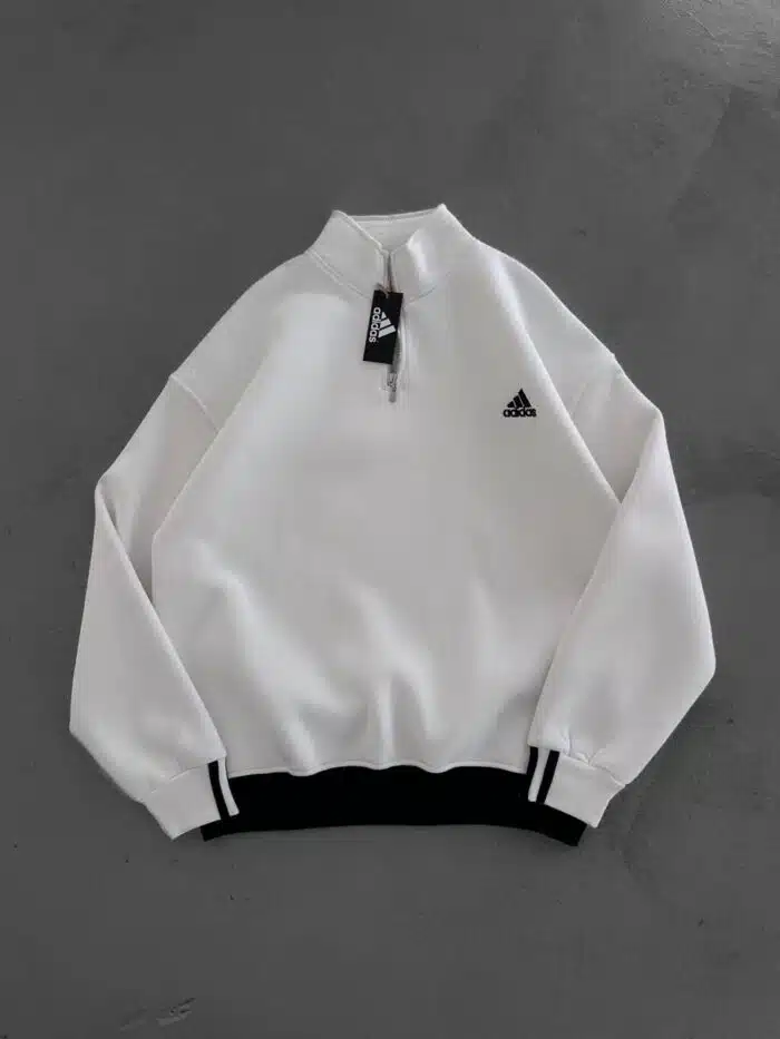 AD Nakışlı Üç İplik Yarım Fermuarlı Sweatshirt – Beyaz - Görsel 1