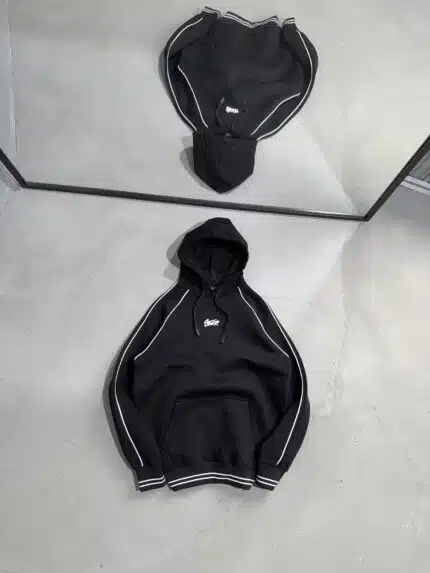 ST Enjeksiyon Baskı Kapşonlu Sweatshirt – Siyah