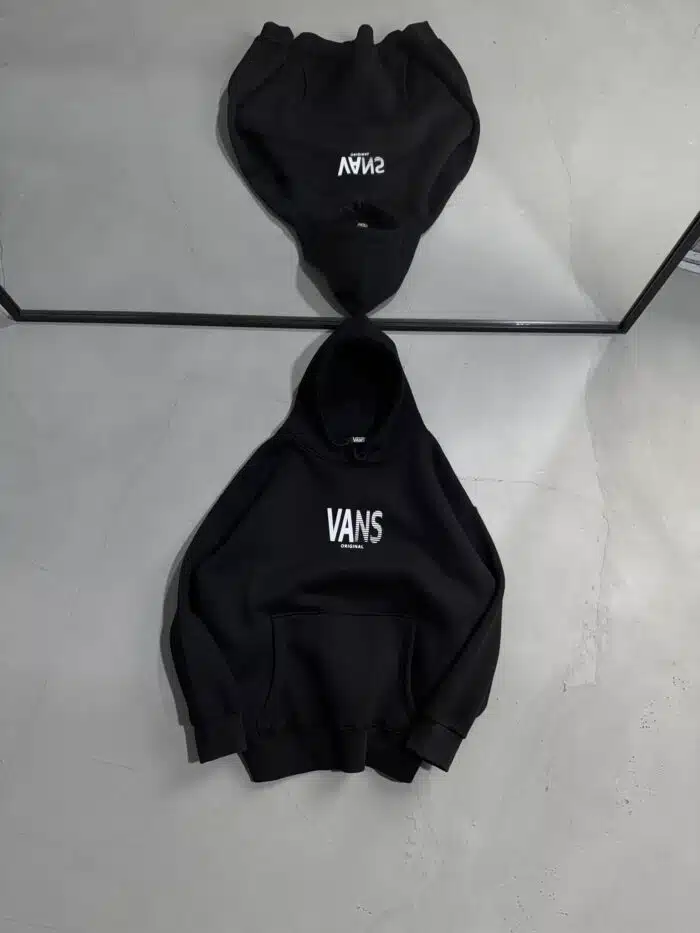 VNS Sırt Baskılı Kapşonlu Sweatshirt – Siyah - Görsel 1