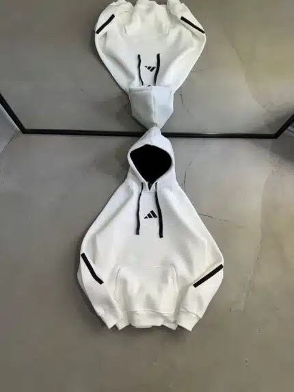 AD Enjeksiyon Baskı Kol Detaylı Kapşonlu Sweatshirt – Beyaz