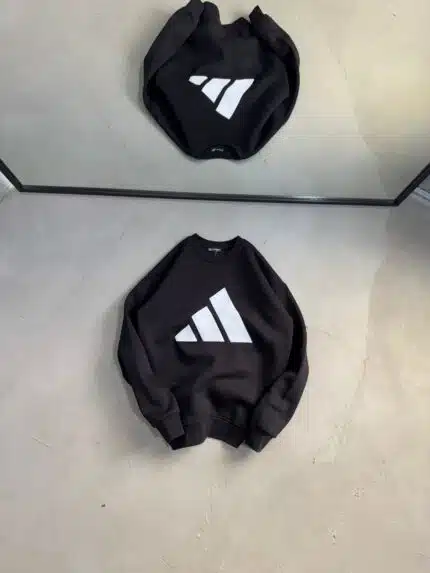 AD Baskılı Üç İplik Sweatshirt – Siyah