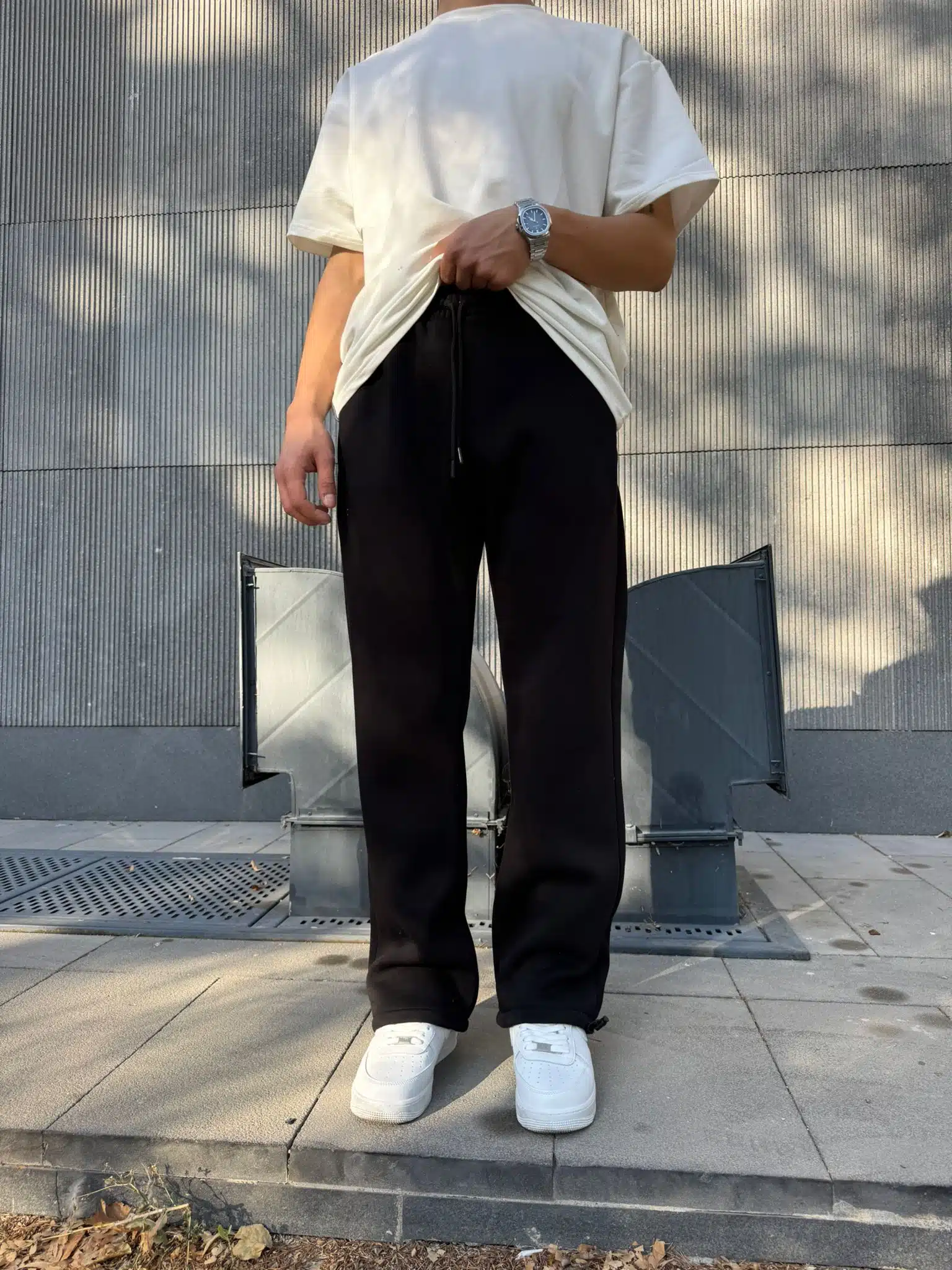 WhatsApp Görsel 2025-10-02 saat 18.29.01_d7eb54e4 Basic Lastikli Stoper Paça Baggy Eşofman – Siyah - Görsel 3