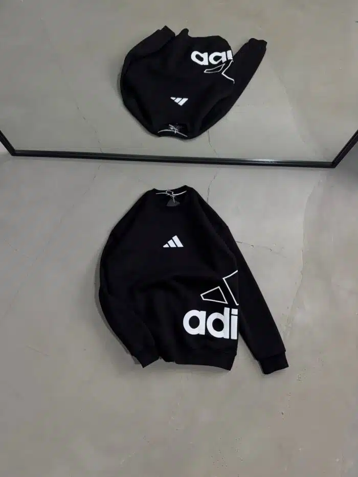 AD Yan Baskılı Üç İplik Sweatshirt – Siyah - Görsel 1