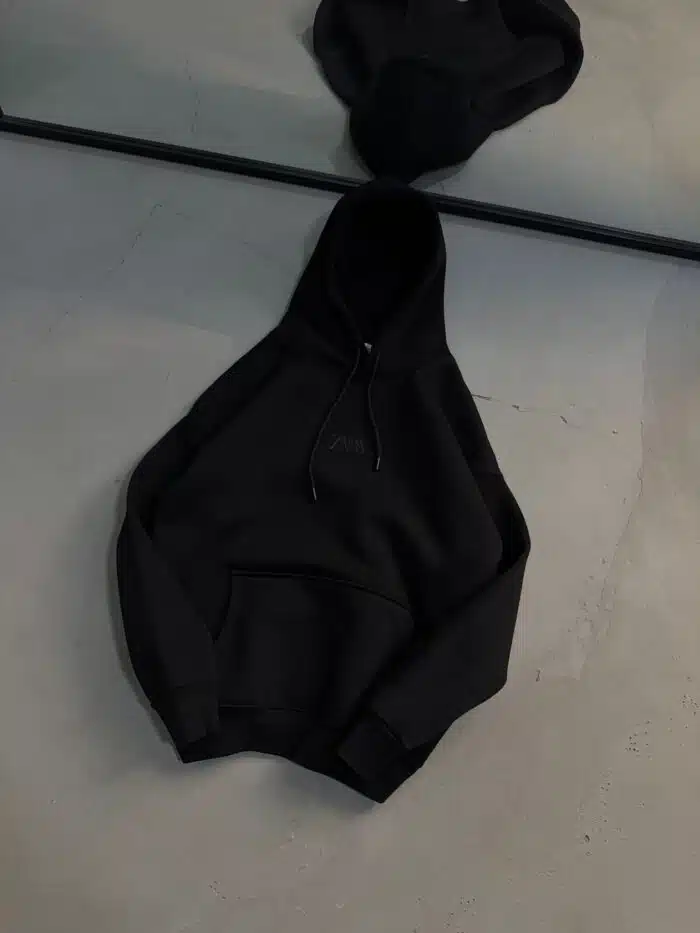 ZR Baskılı Kapşonlu Sweatshirt – Siyah - Görsel 2