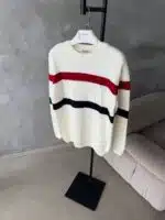 MC İşlemeli Premium Örgü Triko Kazak – Beyaz