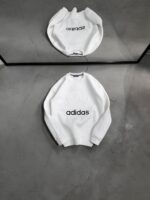 AD Büyük Kabartma Baskılı Üç İplik Sweatshirt – Beyaz