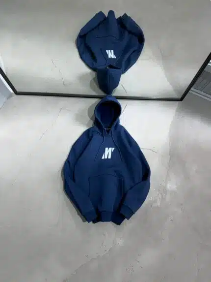 M Sırt Baskılı Kapşonlu Sweatshirt – İndigo