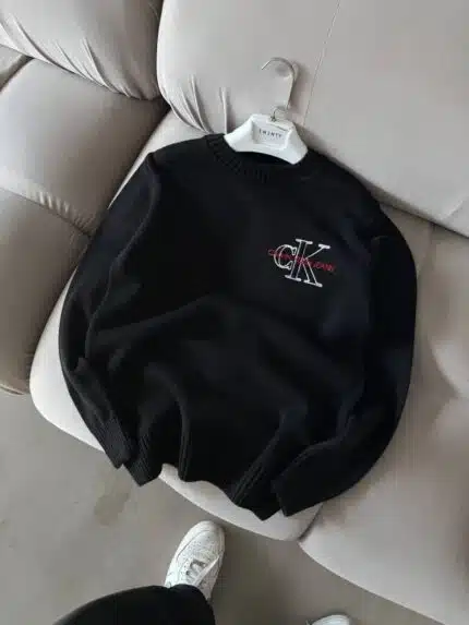 CK Nakış İşlemeli Premium Örgü Triko Kazak – Siyah
