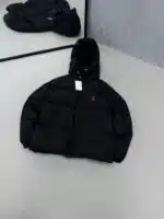 RL Nakışlı Kapşonlu Şişme Mont – Siyah - Görsel 4