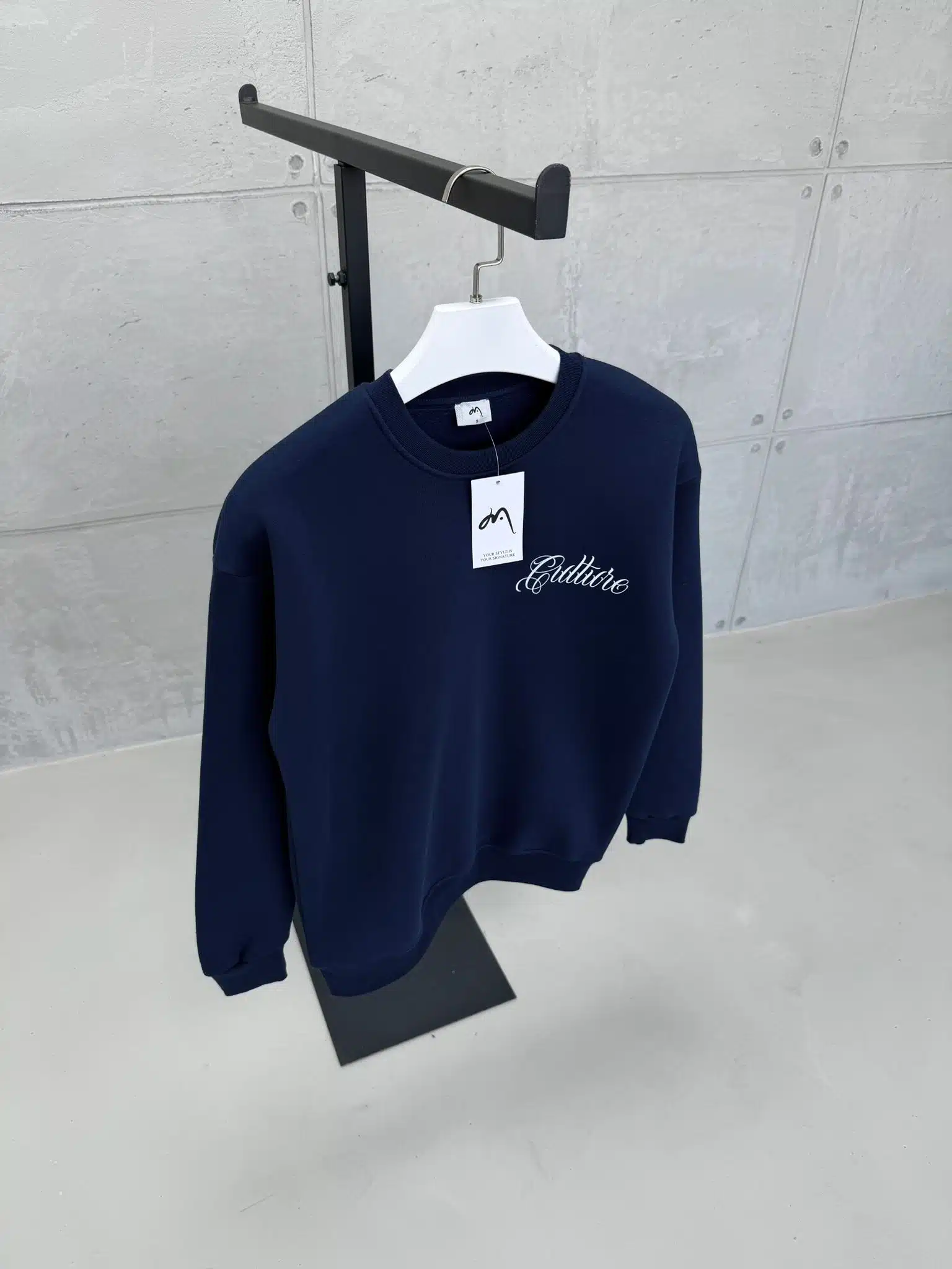 WhatsApp Görsel 2025-12-10 saat 12.59.45_c04d140f Premium GhettoBoys Büyük Baskılı Sweatshirt – Lacivert - Görsel 1