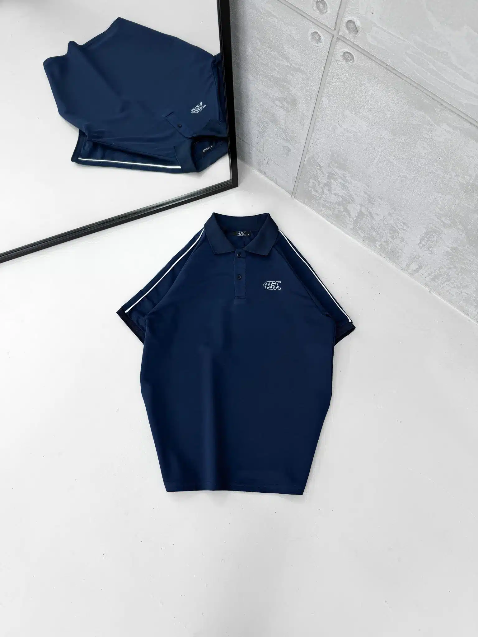 WhatsApp Image 2026-01-31 at 08.47.07555 SF Enjeksiyon Baskı Şeritli Polo Yaka Tshirt - Lacivert - Görsel 1