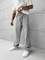 Premium İmzalı Seri Nakışlı Şeritli Stoper Paça Baggy Eşofman – Gri