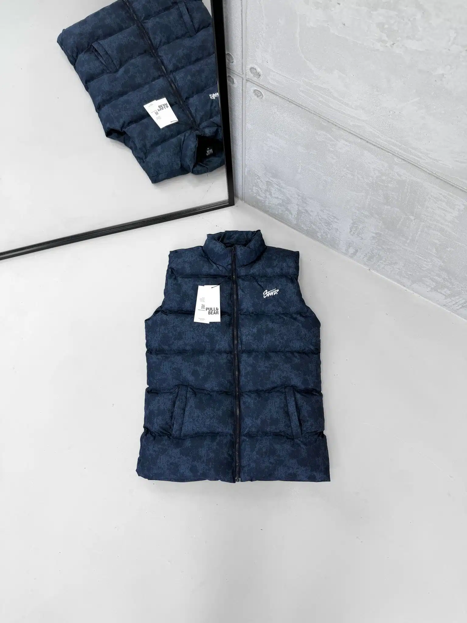 WhatsApp Image 2026-02-07 at 16.34.10 ST Nakış Detaylı Yıkamalı Yelek - Lacivert - Görsel 1