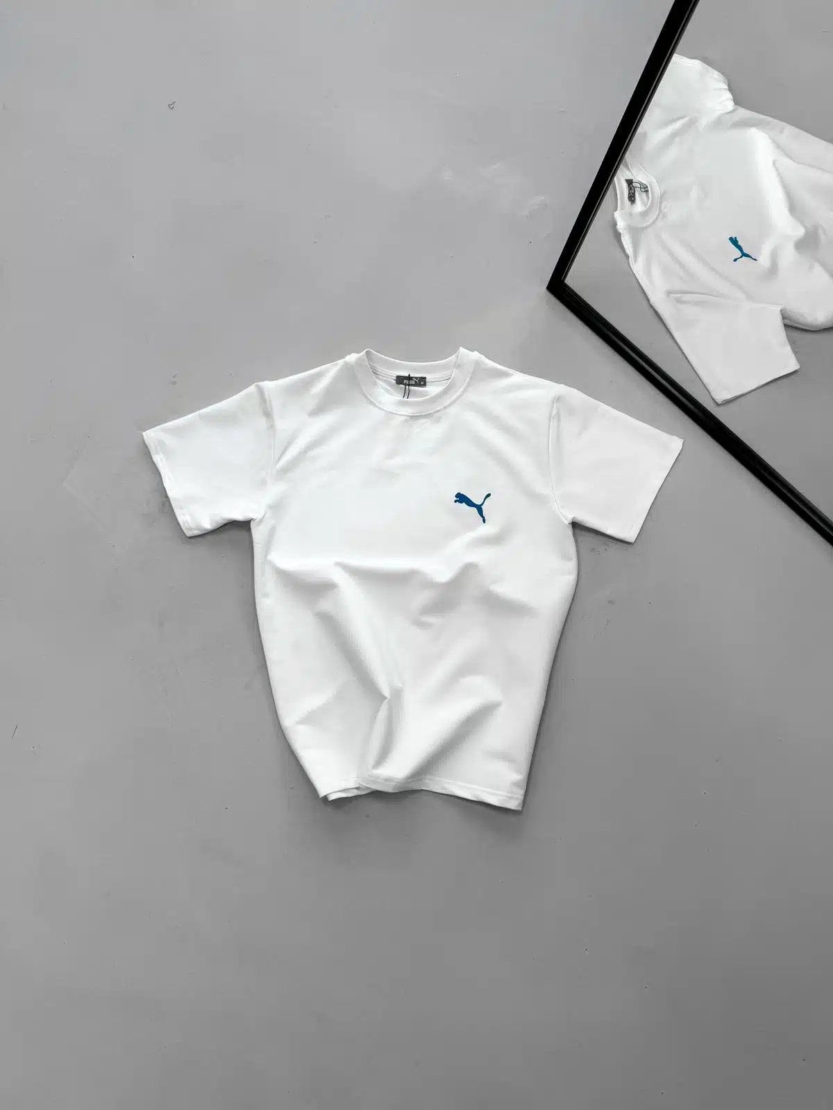 WhatsApp Image 2026-02-25 at 19.46.10 (1) PM Sırt Baskılı Bisiklet Yaka Tshirt-Beyaz - Görsel 1