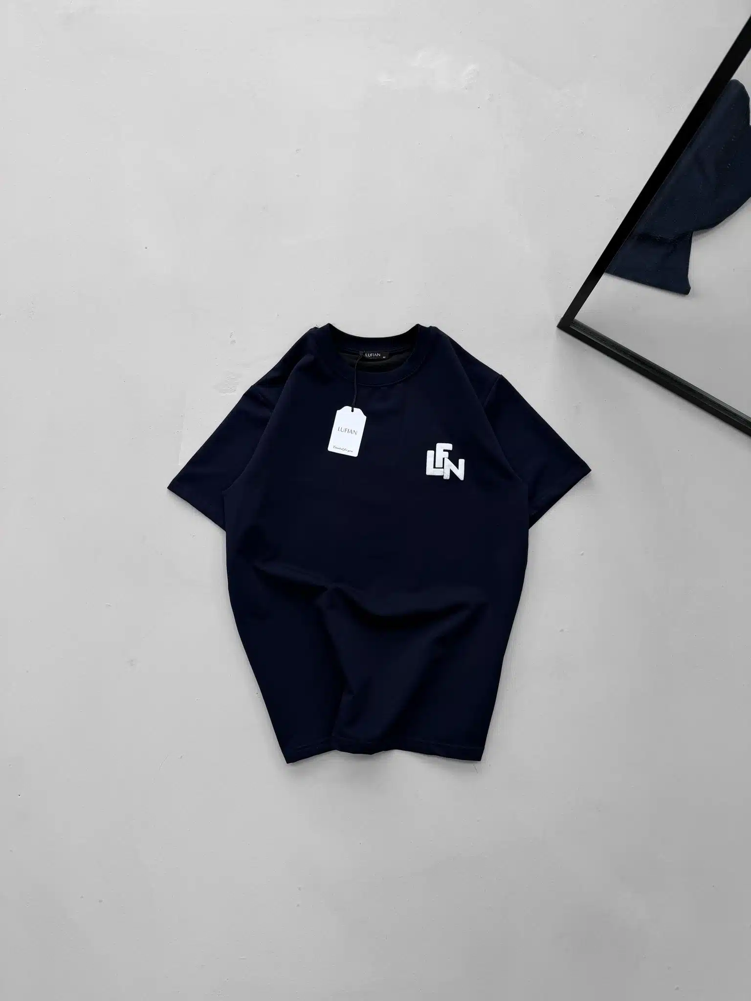 WhatsApp Image 2026-02-28 at 02.10.25 LFN Kabartma Baskılı Bisiklet Yaka Tshirt -Lacivert - Görsel 1