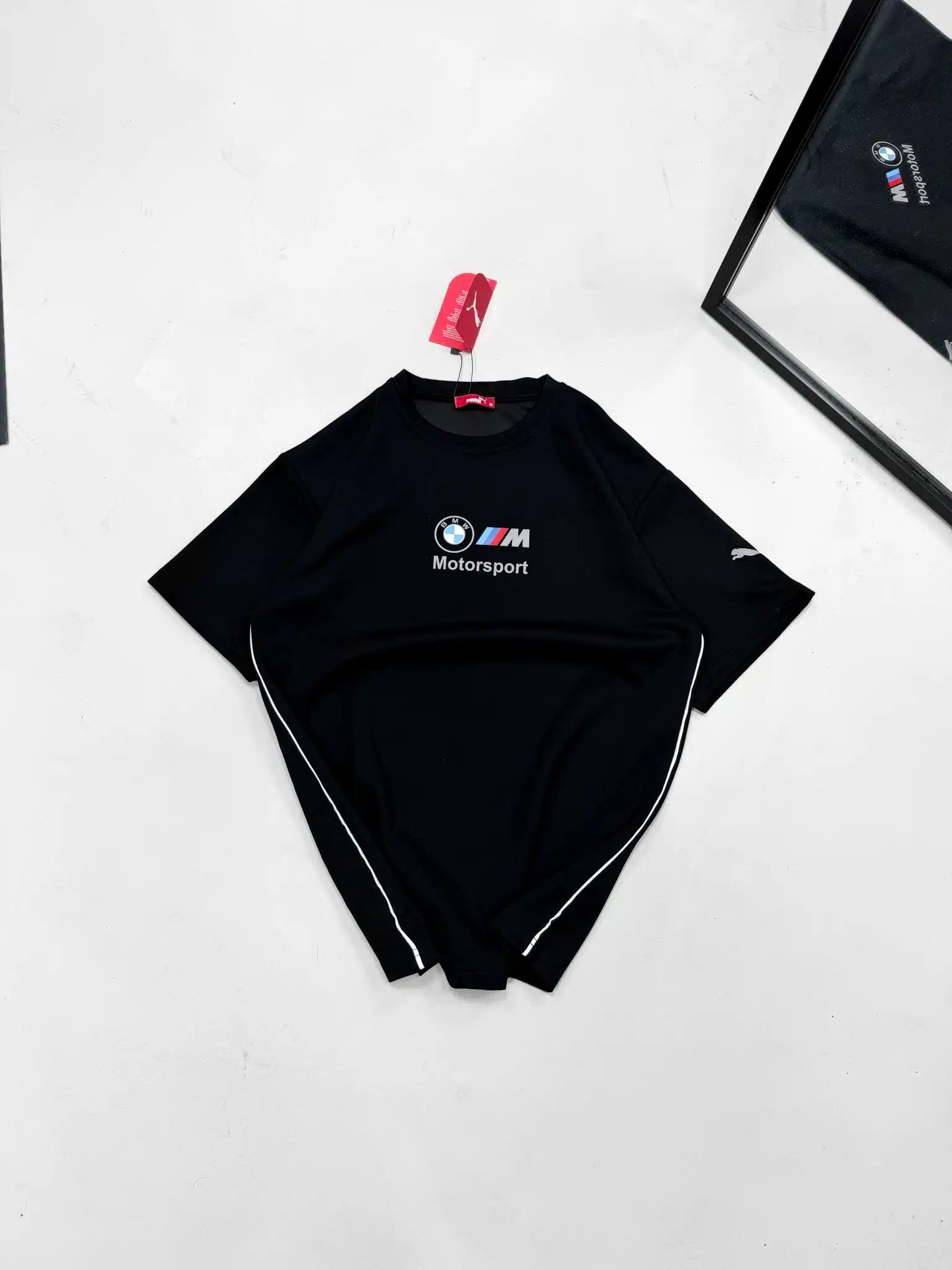 WhatsApp Image 2026-03-24 at 00.29.05 (2) BMW Premium Baskılı Bisiklet Yaka Tshirt - Siyah - Görsel 1