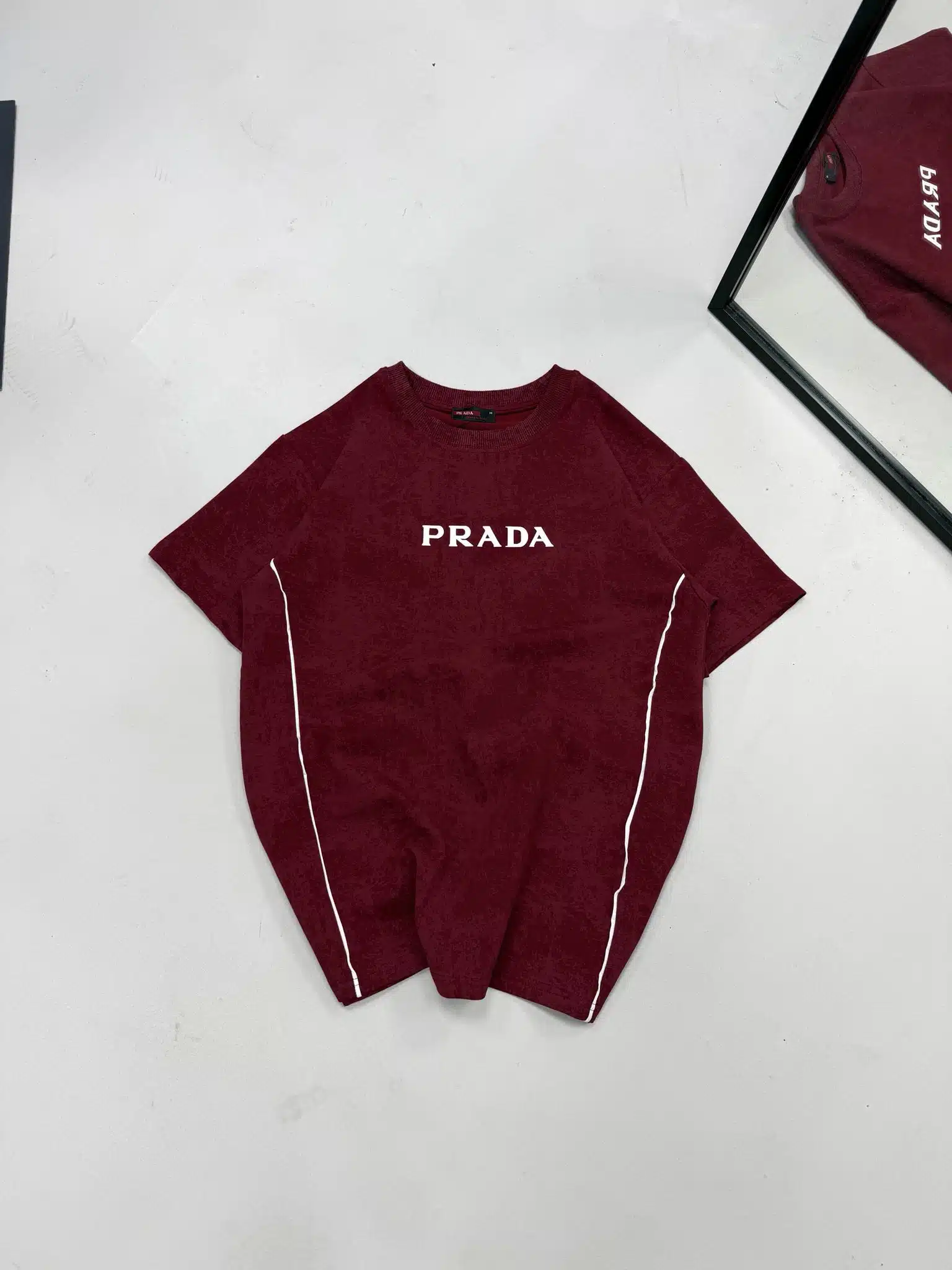 WhatsApp Image 2026-03-24 at 00.31.34 (3) PRD Çift Şeritli Yıkamalı Bisiklet Yaka Tshirt - Bordo - Görsel 1