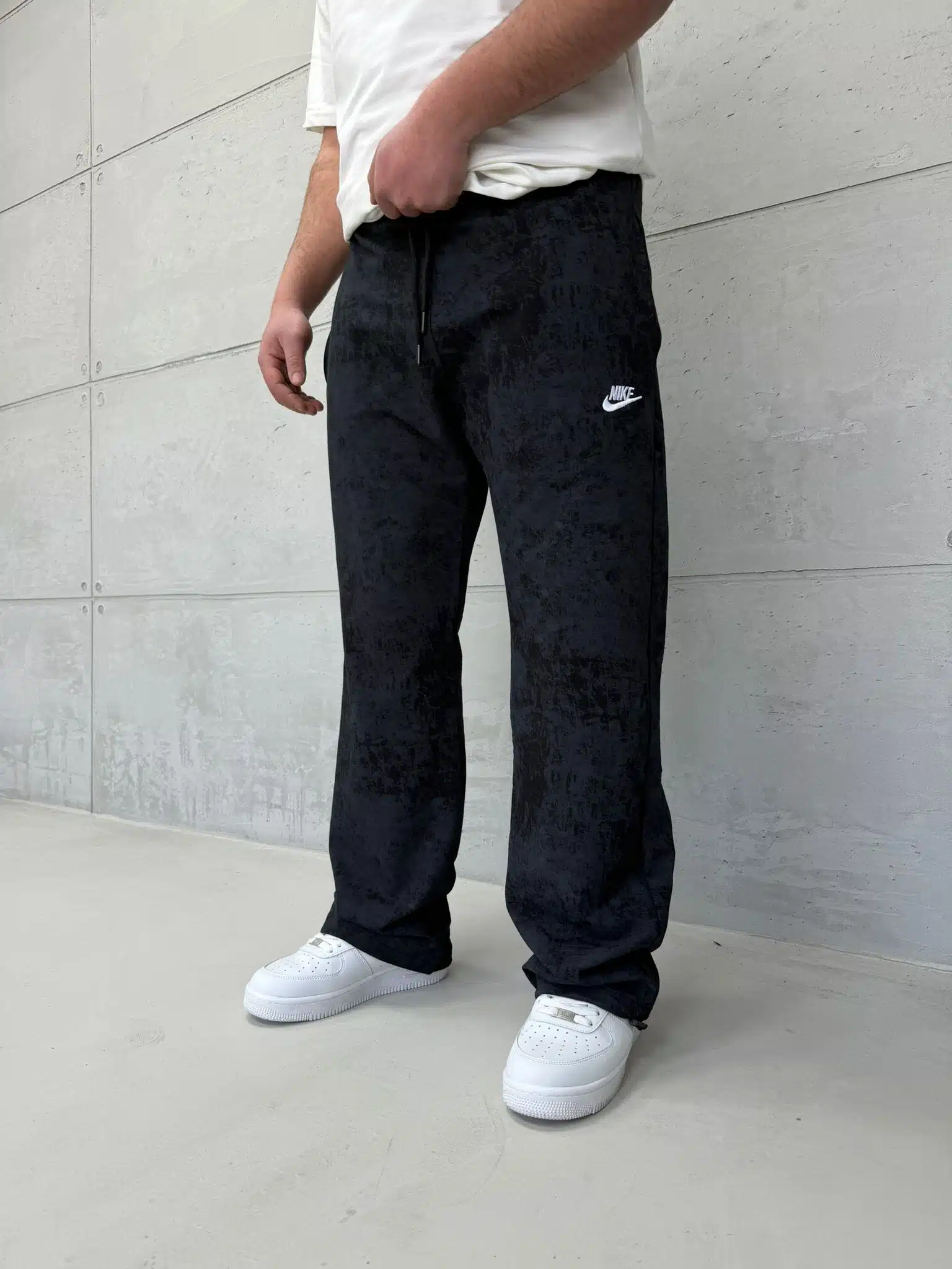 WhatsApp Image 2026-03-26 at 17.26.33 (4) NK Yıkamalı Stoper Paça Baggy Eşofman – Siyah - Görsel 1