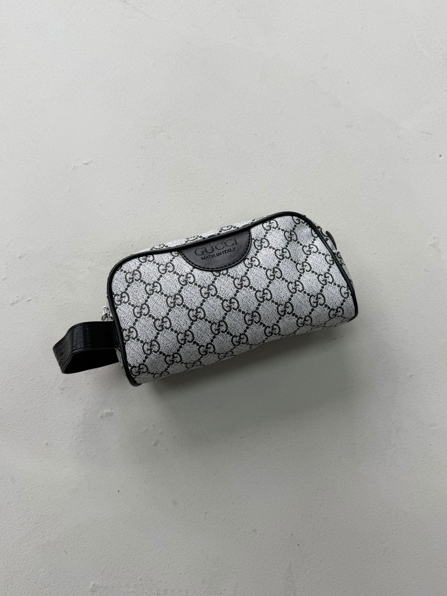 WhatsApp Image 2026-04-03 at 15.22.06 GC Premium El Çantası-Gri - Görsel 1