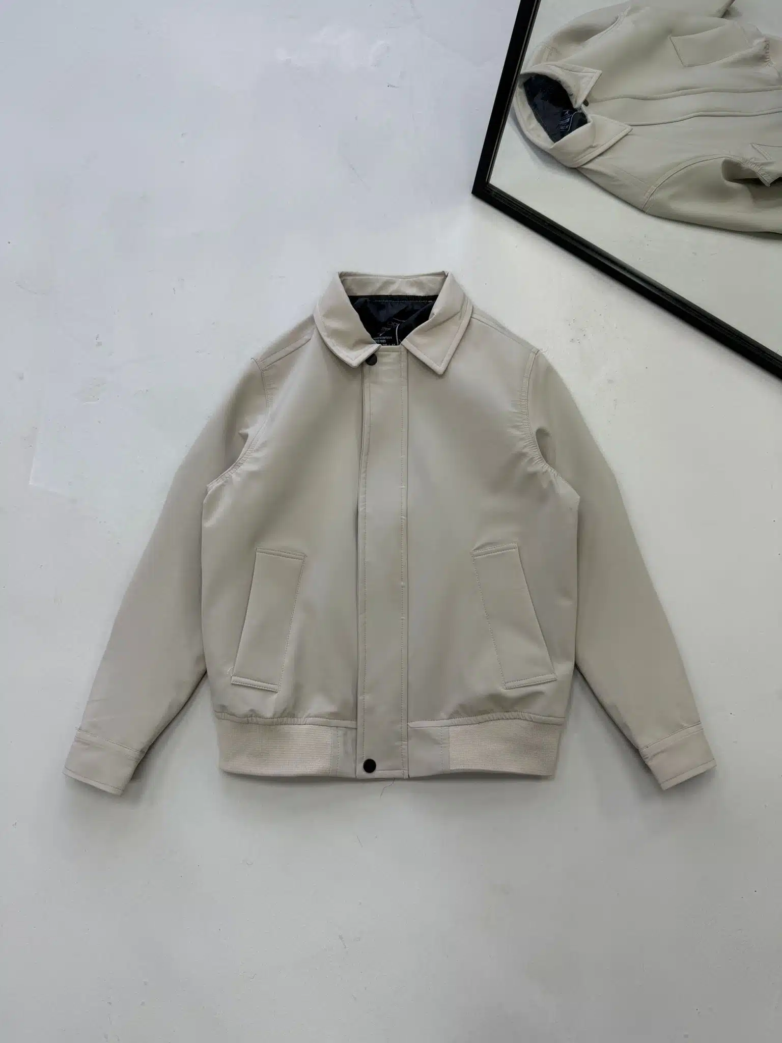 WhatsApp Image 2026-04-03 at 19.35.41 Basic Düğme Detaylı Ceket - Siyah - Görsel 1