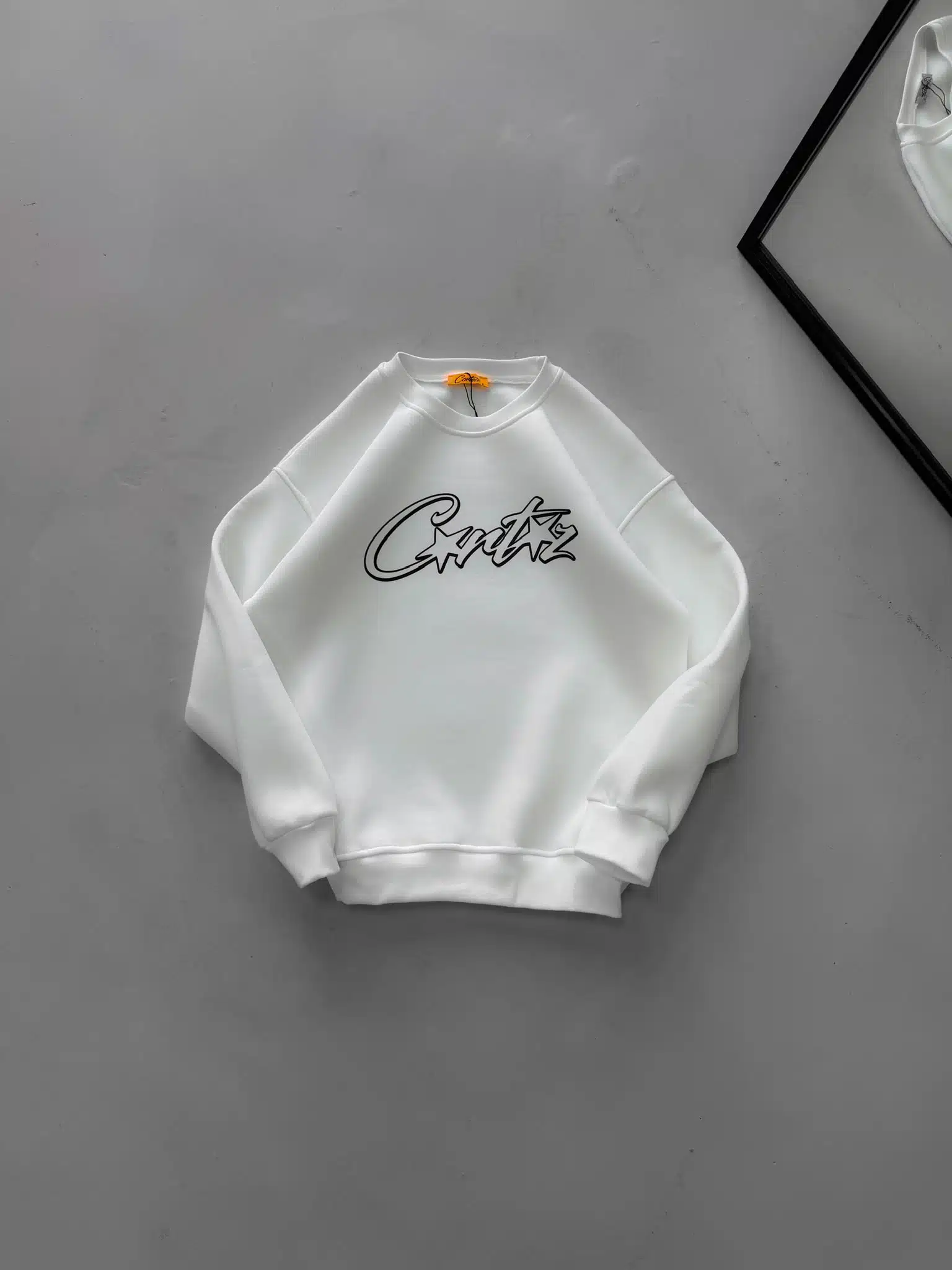 WhatsApp Image 2026-08-22 at 10.34.25 (2) CRTS Graffiti Signature Sweatshirt – Beyaz - Görsel 1