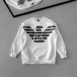 EA7 Göğüs Baskılı Reflektörlü Sweatshirt – BEYAZ