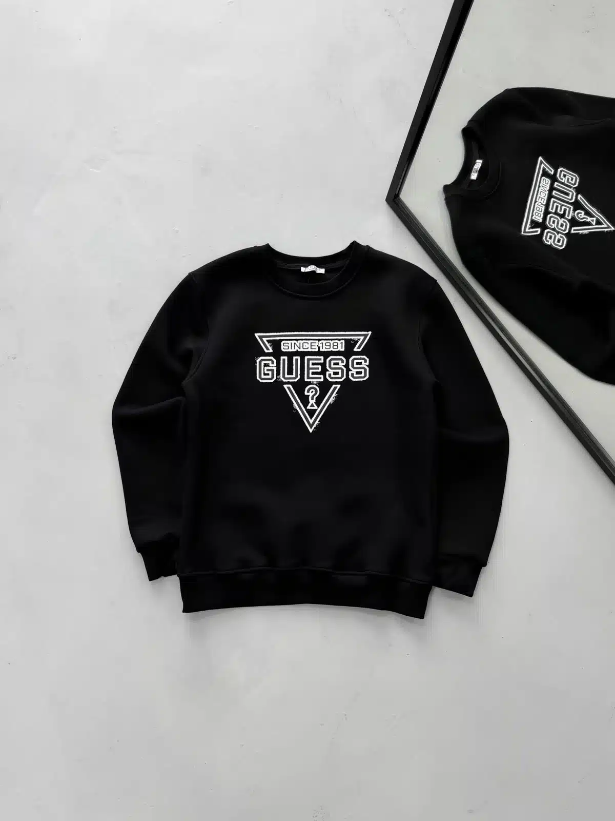 WhatsApp Image 2026-08-24 at 14.47.40 GS Göğüs Baskılı Sınce 1981 Sweatshirt – SİYAH - Görsel 1