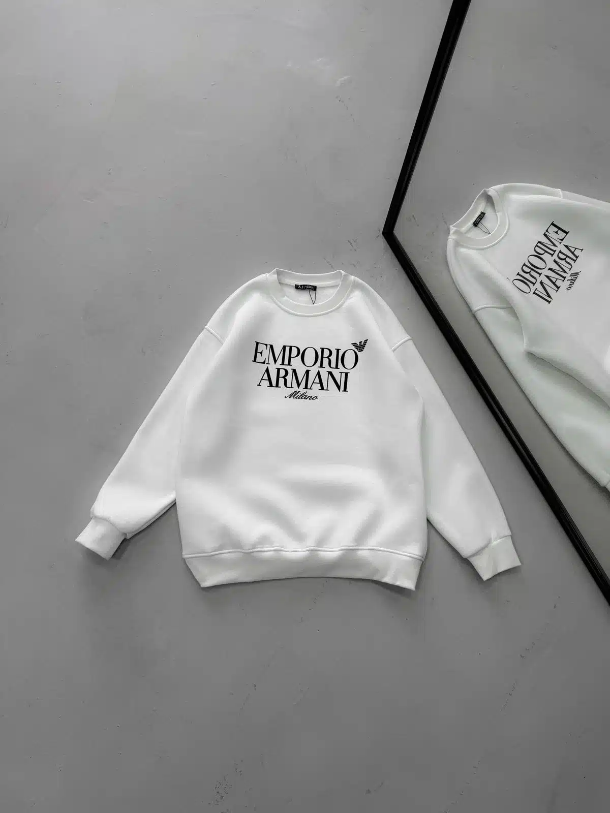 WhatsApp Image 2026-08-31 at 22.39.28 (3) E/A Göğüs Baskılı 3 İplik Oversize Sweatshirt – Beyaz - Görsel 1