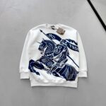 B&B Büyük Göğüs Baskılı 3 İplik Oversize Sweatshirt – Beyaz