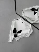 AD Göğüs & Yan Baskılı 3 İplik Oversize Sweatshirt – Beyaz-Siyah - Görsel 2