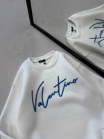 VT Göğüs Baskı Detaylı 3 İplik Oversize Sweatshirt – Beyaz - Görsel 2