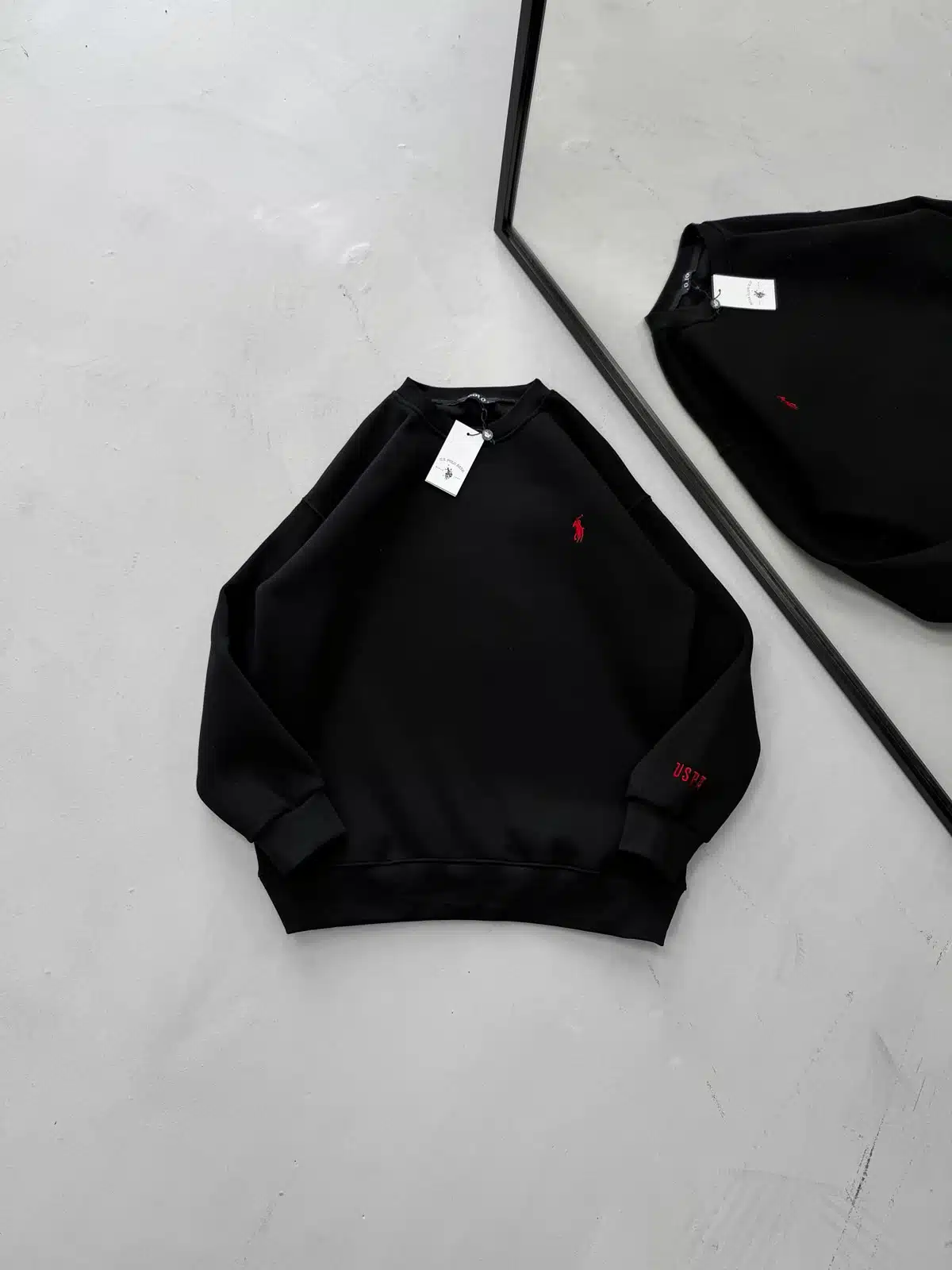 WhatsApp Image 2026-09-10 at 21.22.24 RL Nakış Detaylı 3 İplik Oversize Sweatshirt – Siyah - Görsel 1