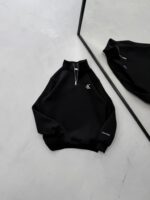 CK Nakış Detaylı Yarım Fermuarlı 3 İplik Oversize Sweatshirt – Siyah