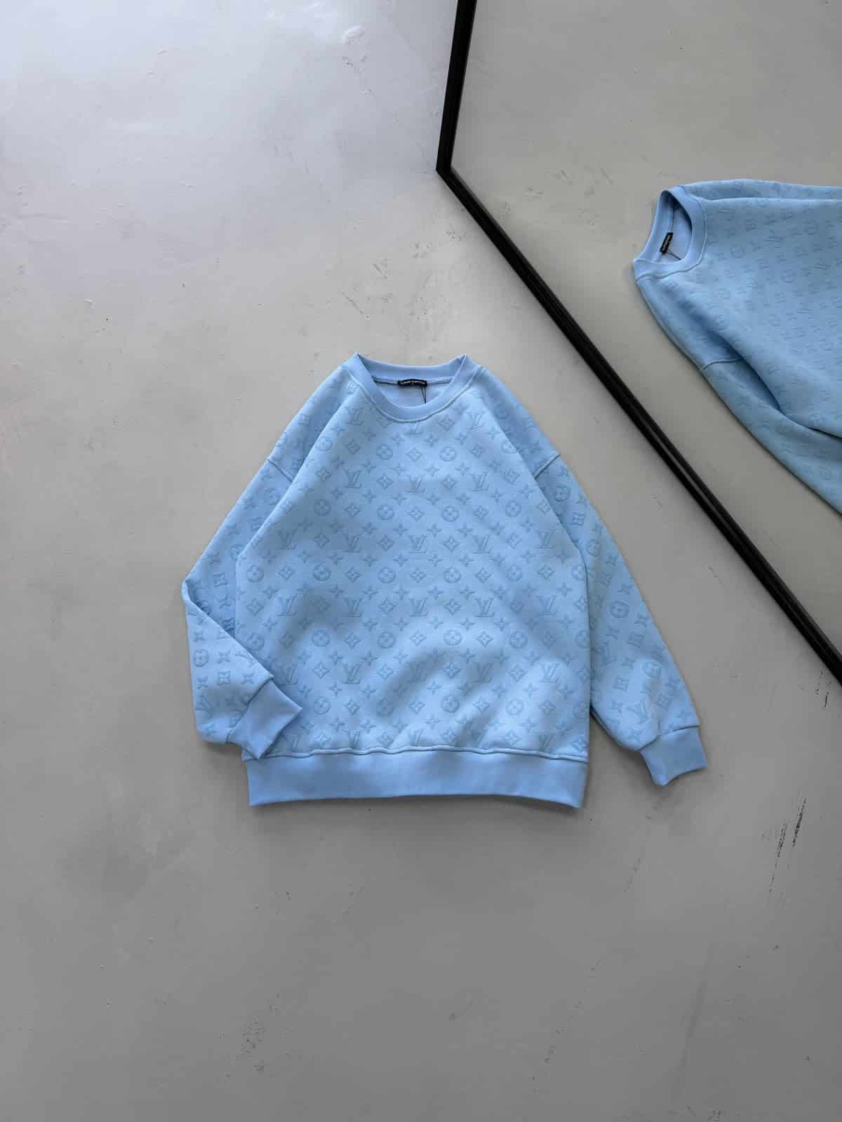 WhatsApp Image 2026-09-15 at 18.45.12 (6) LVS Flok Baskılı 3 İplik Oversize Sweatshirt – Bebe Mavisi - Görsel 1