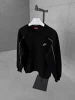 NK Nakış Detaylı Arabiyeli 3 İplik Sweatshirt – Siyah - Görsel 2