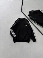 AD Gögüs Baskılı Şerit Detaylı Arabiyeli 3 İplik Sweatshirt – Siyah - Beyaz