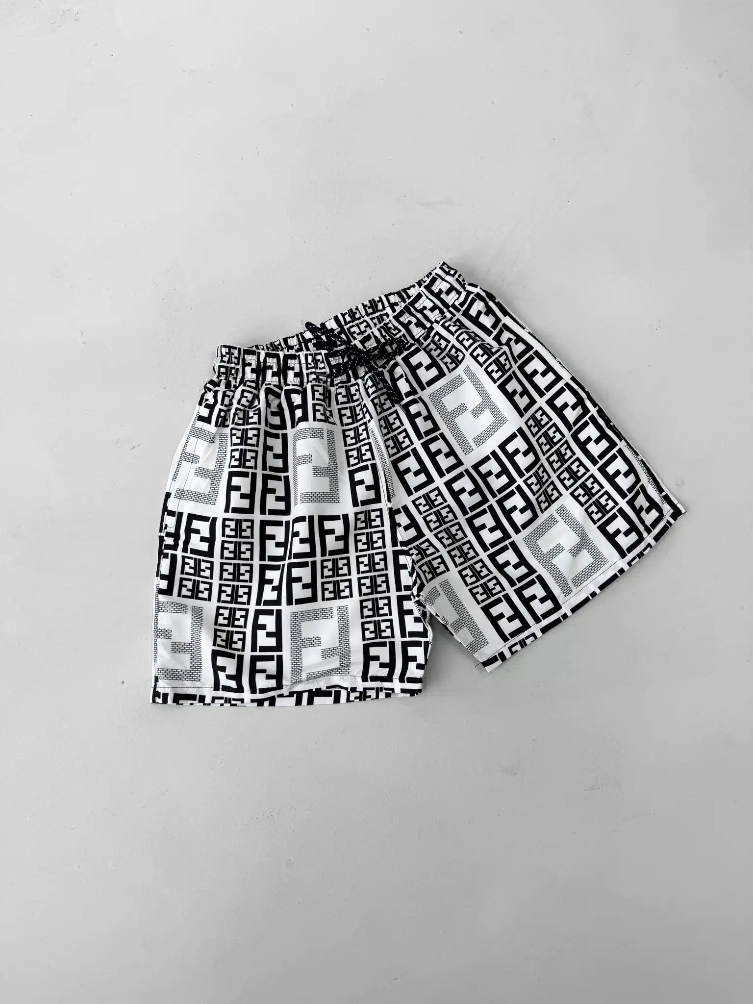 yftyyyyyyyyyyy FN Luxury Deniz Şortu - Beyaz - Görsel 1